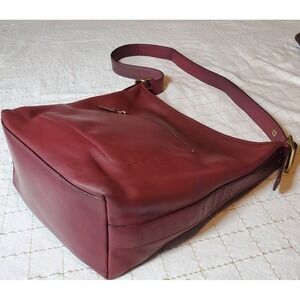 Vintage Coach Legacy‎ Slim Duffle Sac Crossbody Bag Red Leather Purse  *read*